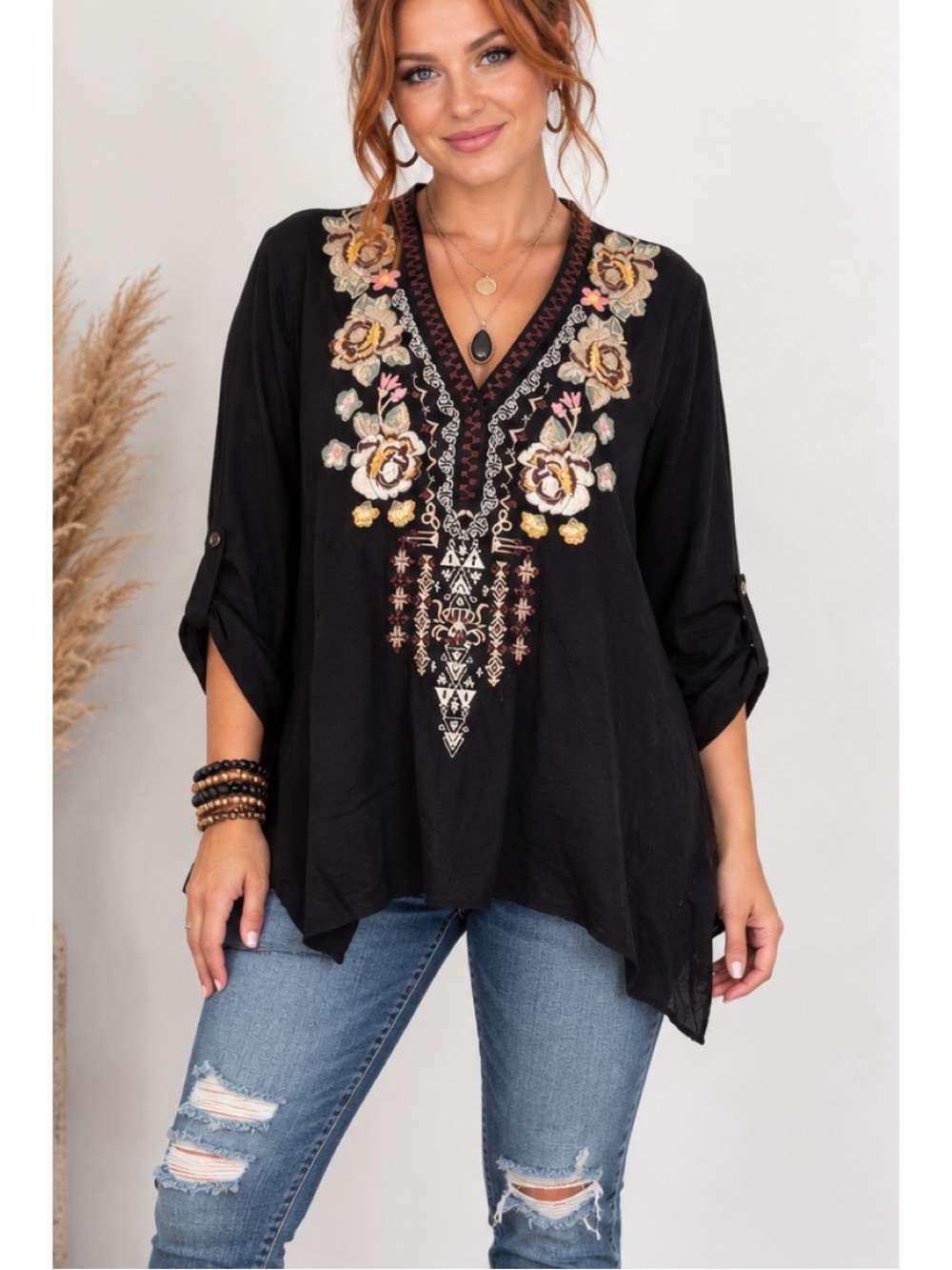 Andree by Unit Black Embroidered Boho Tunic – Size Large